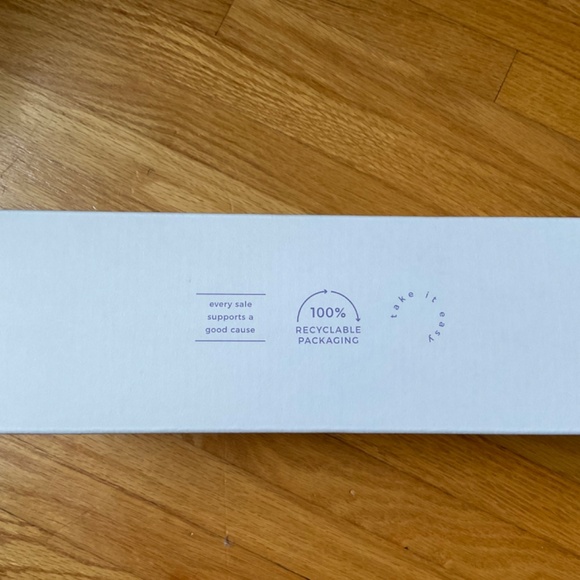 Brand New Cosmic Box. Ideal as gift. - Picture 4 of 8